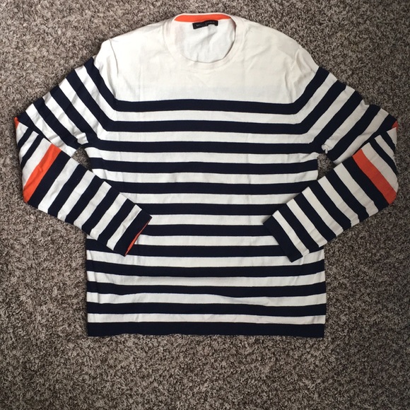 SOLD!! Men’s Banana Republic Crew Sweater - Picture 1 of 8